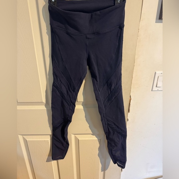 ALO YOGA Moto Mesh Leggings Navy Blue size Small - Picture 3 of 12